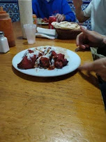 Pollo Tikka Con Ensalada